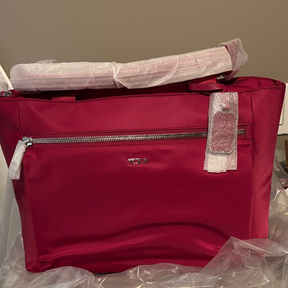 Tumi Voyager Maggie tote